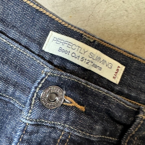 Levis 512 Bootcut Jeans 10 S Perfectly Slimming 28x28 Stretch Denim Mid Rise - Picture 3 of 11